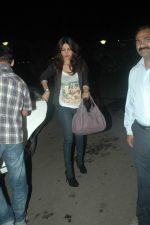 Priyanka leaves for LA to record her new music album on 14th Oct 2011 (4).JPG